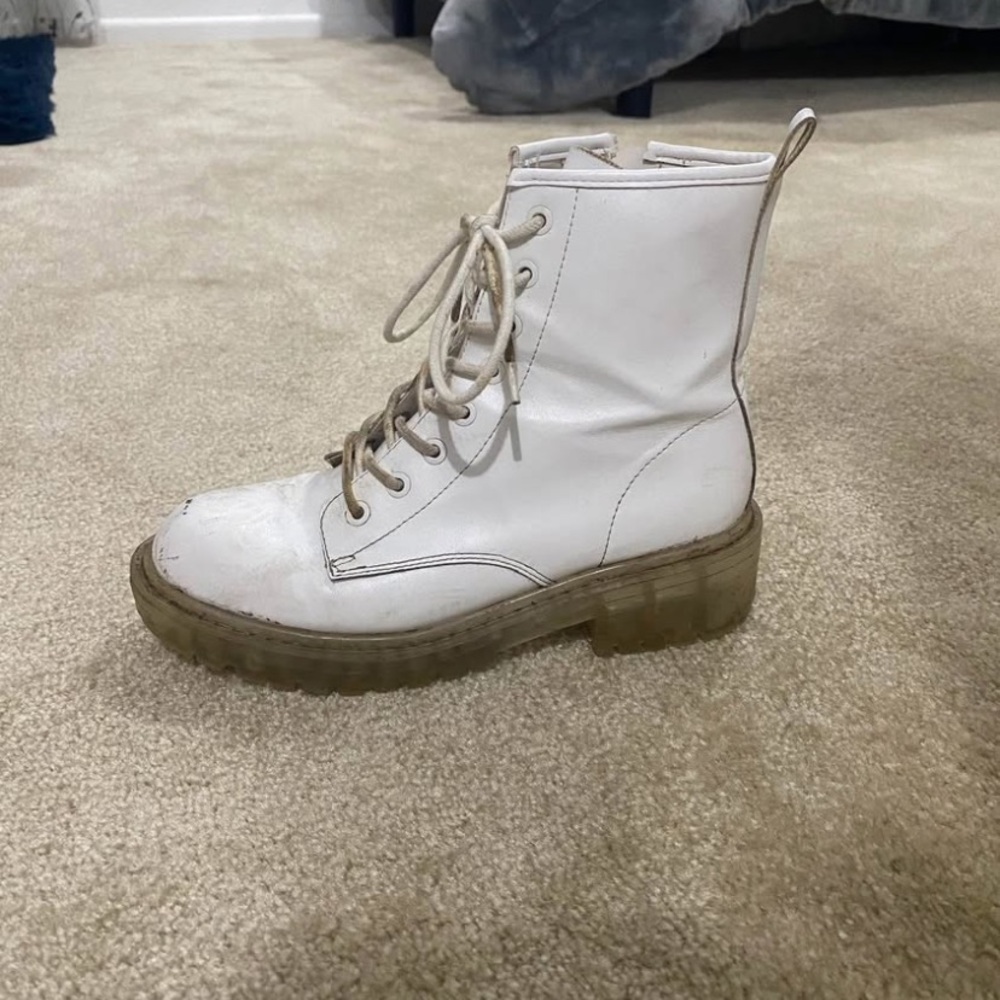 White Lace-Up Women's Boots